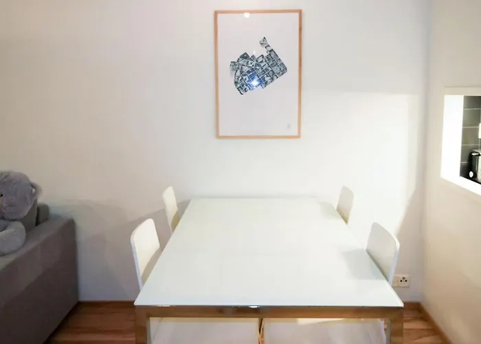 2ndhomes Luxury Kamppi Center With Sauna And Terrace شقة